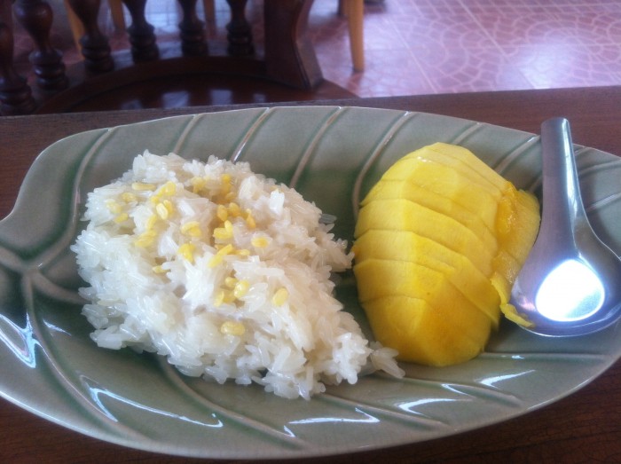 Sticky rice with mango by Lynn